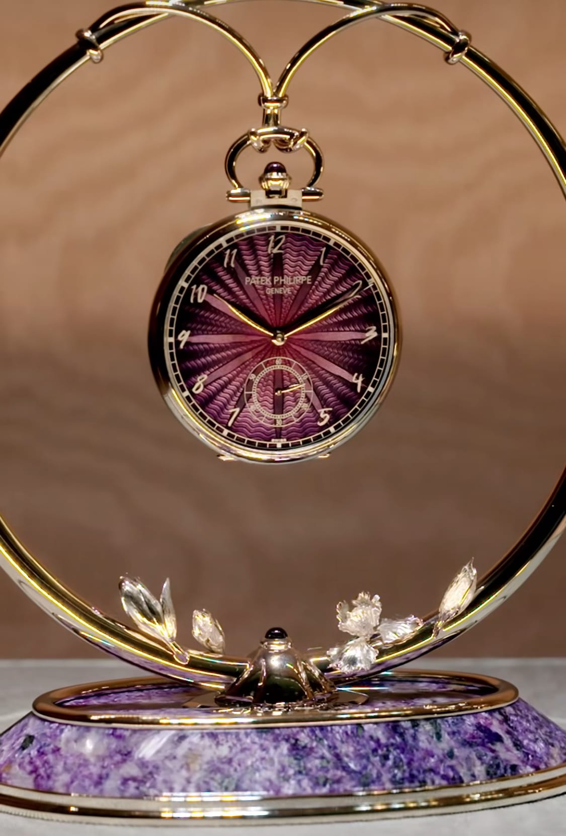 Immaculate detail for the table display pocket watch [Image: Patek Philippe] 